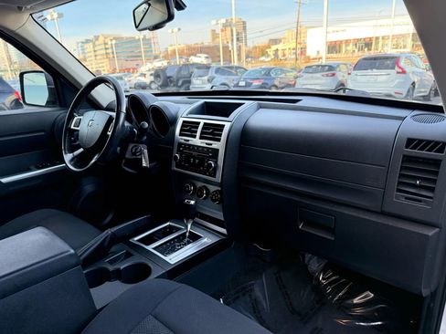 Used 2011 Dodge Nitro SXT image 31