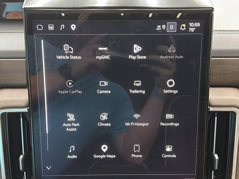 Used 2026 GMC Yukon Denali Ultimate AWD/4WD image 19