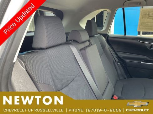 Used 2025 Toyota RAV4 LE FWD image 32