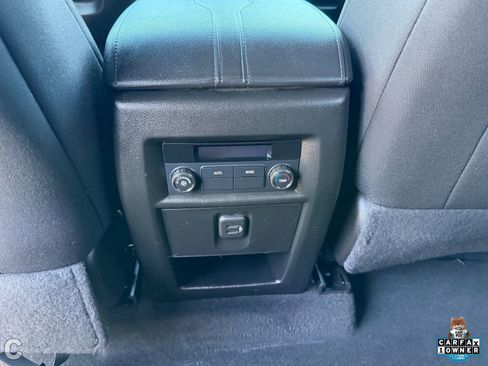 Certified 2023 Chevrolet Traverse LT FWD image 19