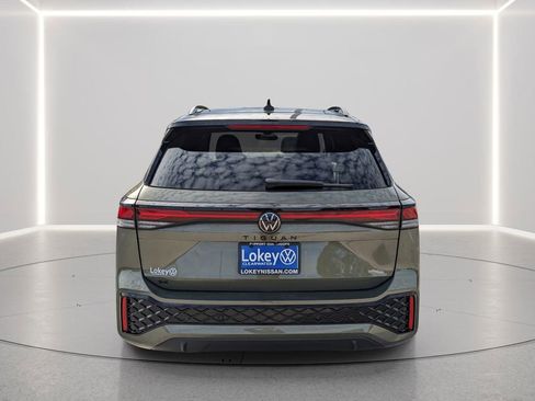 New 2026 Volkswagen Tiguan SE R-Line image 6