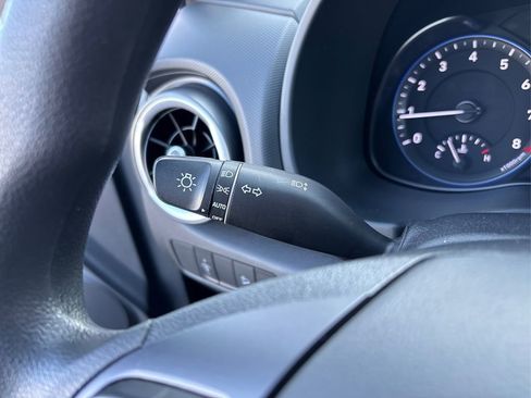 Used 2023 Hyundai Kona SEL image 24