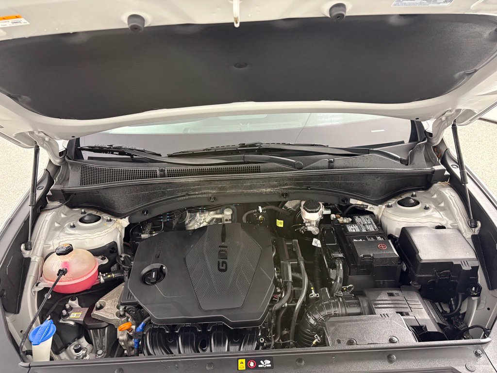 Used 2022 Hyundai Santa Fe SE AWD/4WD image 31
