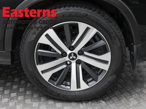 Used 2022 Mitsubishi Outlander Sport ES image 8