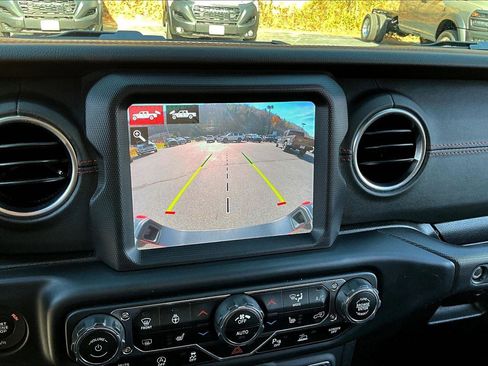 Used 2020 Jeep Gladiator Rubicon image 23