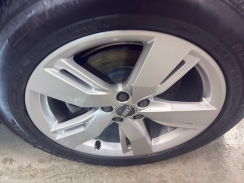 Used 2018 Audi Q5 2.0T Premium Plus w/ Premium Plus Package image 35