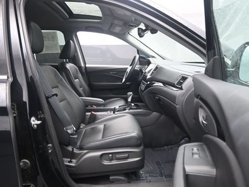 Used 2018 Honda Ridgeline RTL-E image 23