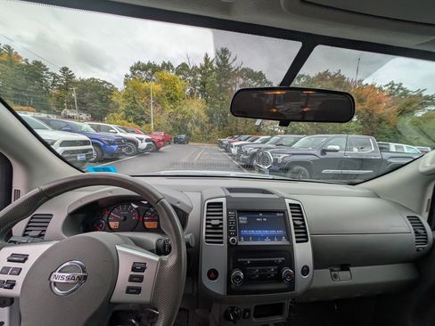 Used 2020 Nissan Frontier SV w/ SV Utility Package image 21