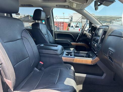 Used 2018 Chevrolet Tahoe LT RWD image 6