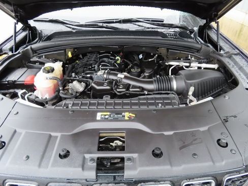 Used 2022 Jeep Grand Cherokee L Limited image 11