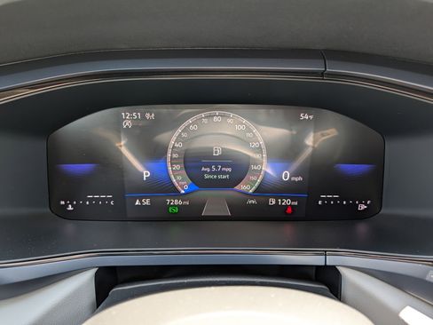 Certified 2024 Volkswagen Taos SE AWD/4WD image 22