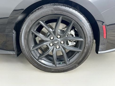 Used 2025 Ford Mustang GT w/ Mustang Nite Pony Package RWD image 11