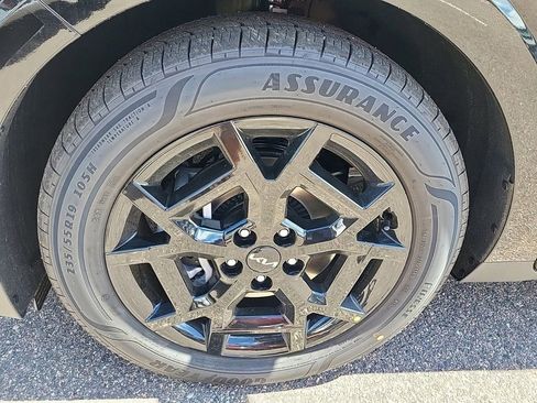 New 2025 Kia Carnival SX image 7