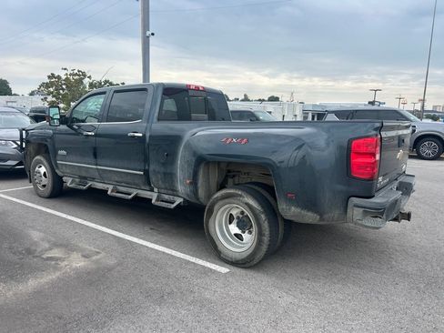 Used 2019 Chevrolet Silverado 3500 High Country w/ Duramax Plus Package AWD/4WD image 6