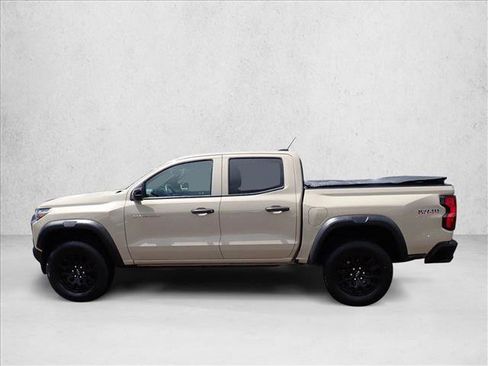 Used 2024 Chevrolet Colorado Trail Boss w/ Advanced Trailering Package AWD/4WD image 2