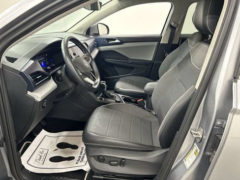 Certified 2023 Volkswagen Taos SE AWD/4WD image 9