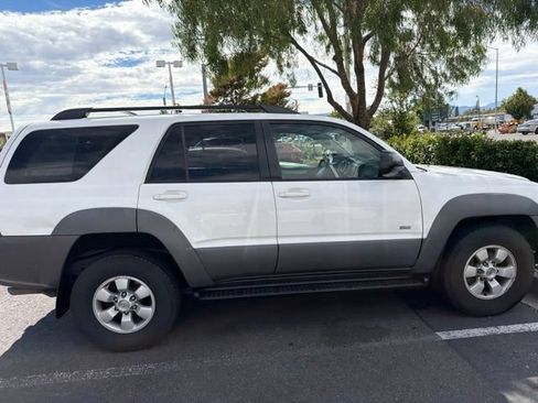 Used 2003 Toyota 4Runner SR5 RWD image 6