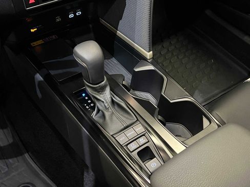 New 2026 Toyota Camry Hybrid image 23