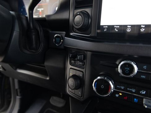 Used 2024 Ford F350 Platinum w/ FX4 Off-Road Package image 27