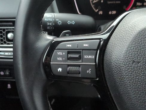 Used 2025 Honda Civic Sport image 18