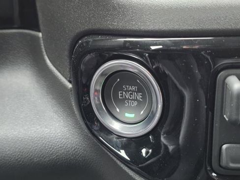 New 2026 GMC Sierra 1500 Elevation image 23