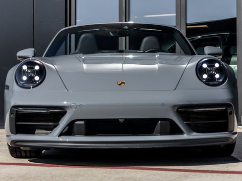 Used 2023 Porsche 911 Carrera 4 GTS image 8