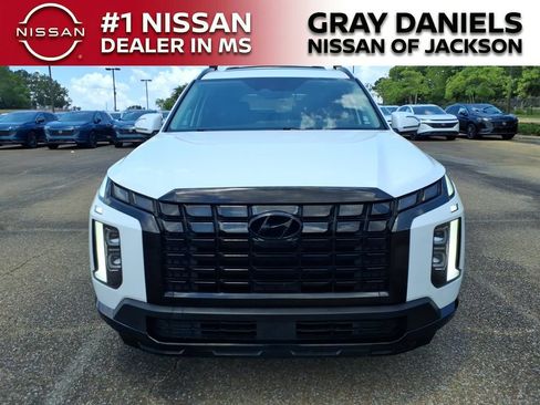 Used 2023 Hyundai Palisade XRT w/ Cargo Package FWD image 2