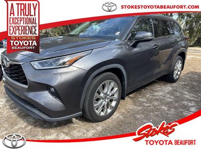 Used 2023 Toyota Highlander Limited