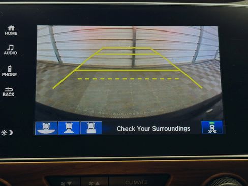 Used 2017 Honda CR-V EX image 16