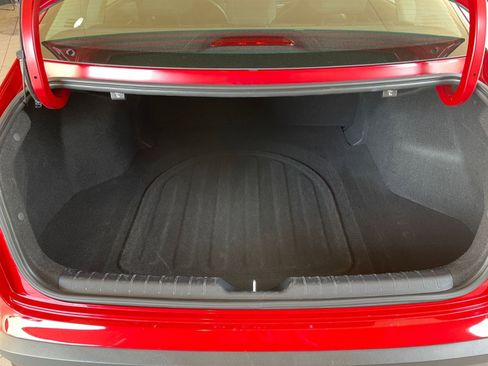 Used 2025 Kia K4 LXS image 30