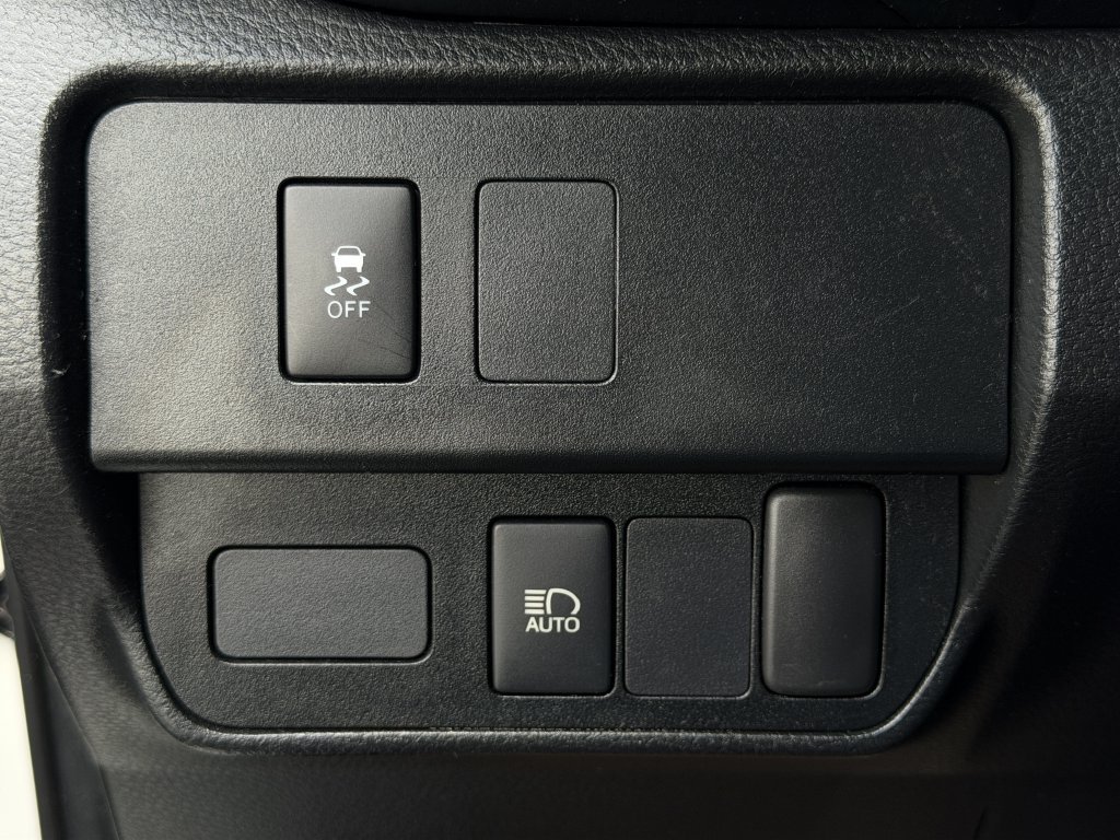 Used 2021 Toyota Tacoma SR RWD image 20