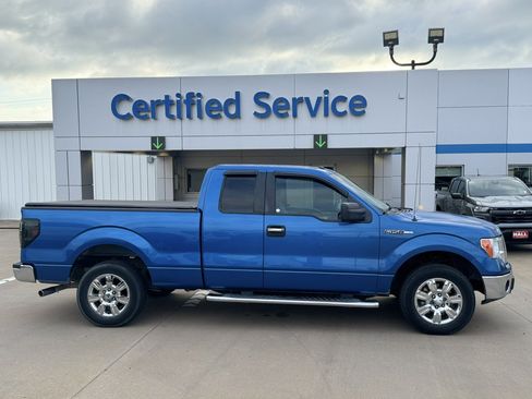 Used 2011 Ford F150 XLT w/ XLT Chrome Pkg RWD image 6