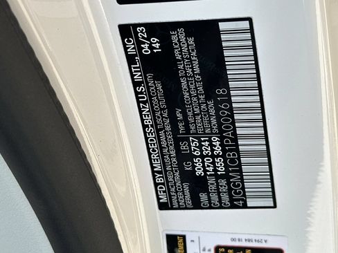 Certified 2023 Mercedes-Benz EQE 350+ 4MATIC SUV image 40