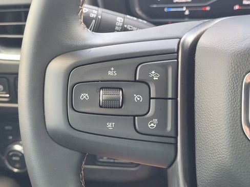 Used 2023 GMC Yukon AT4 w/ AT4 Premium Plus Package image 24