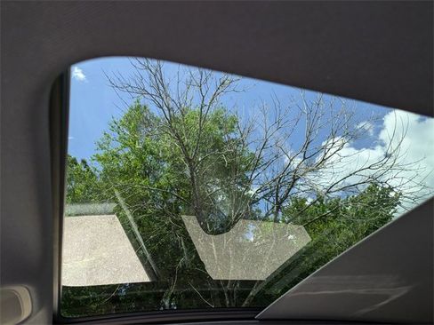 Used 2025 Audi SQ5 Premium Plus image 15