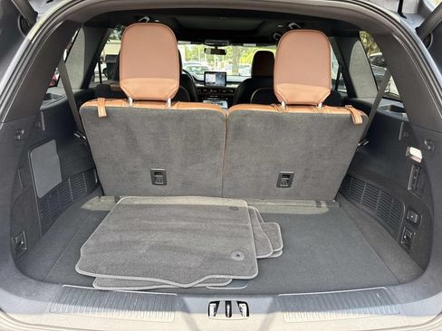 Certified 2023 Lincoln Aviator Reserve RWD image 11
