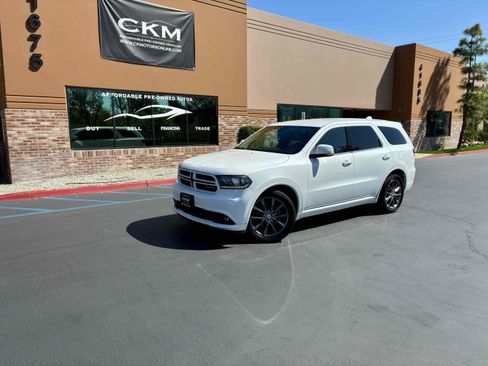 Used 2017 Dodge Durango GT w/ Nav & Power Liftgate Group RWD image 2
