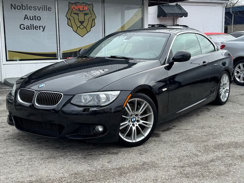 Used 2011 BMW 335i Convertible image 1
