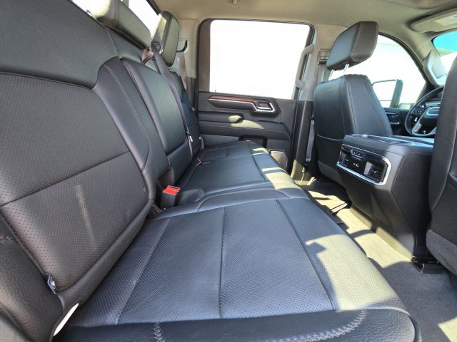 Used 2024 GMC Sierra 3500 Denali w/ Denali Reserve Package AWD/4WD image 14