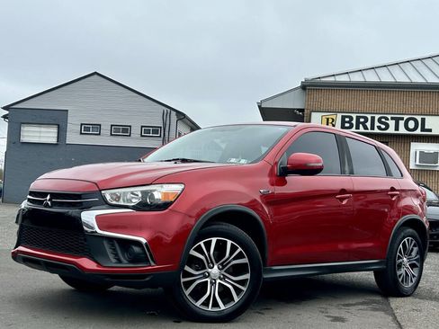 Used 2019 Mitsubishi Outlander Sport FWD image 2