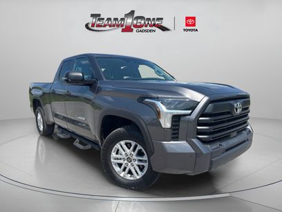 Used 2022 Toyota Tundra SR5 w/ SR5 Convenience Package