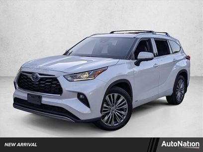 Used 2023 Toyota Highlander Platinum