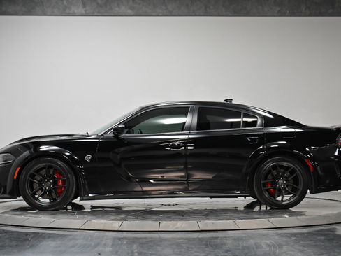 Used 2023 Dodge Charger SRT Hellcat image 18