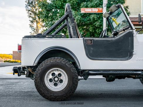 Used 1986 Jeep CJ 7 image 10