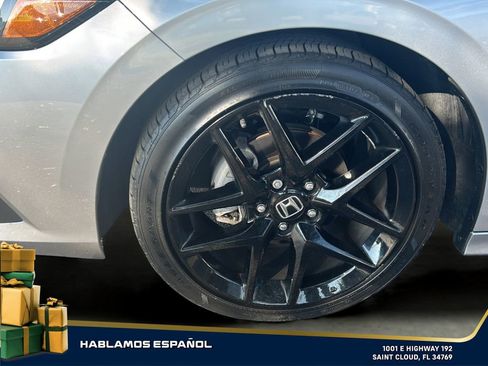 Used 2023 Honda Civic Sport image 10
