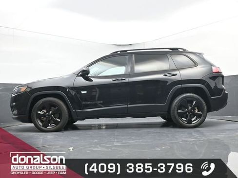 Used 2021 Jeep Cherokee Latitude Plus image 14