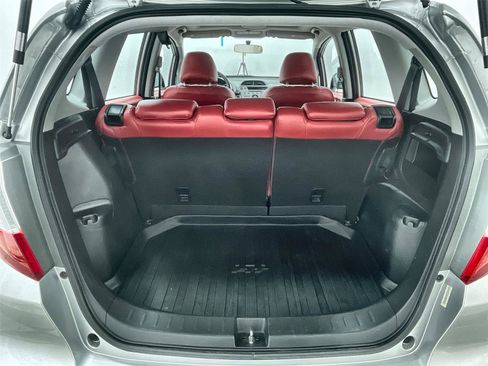 Used 2011 Honda Fit Sport image 27