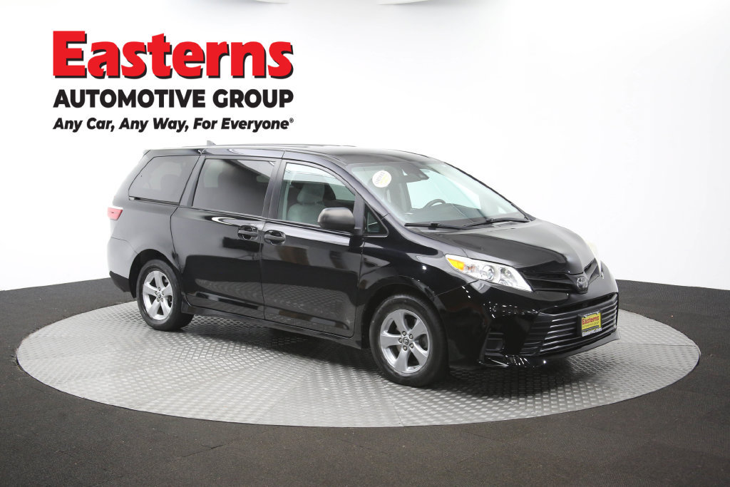 Used 2020 Toyota Sienna L FWD image 49
