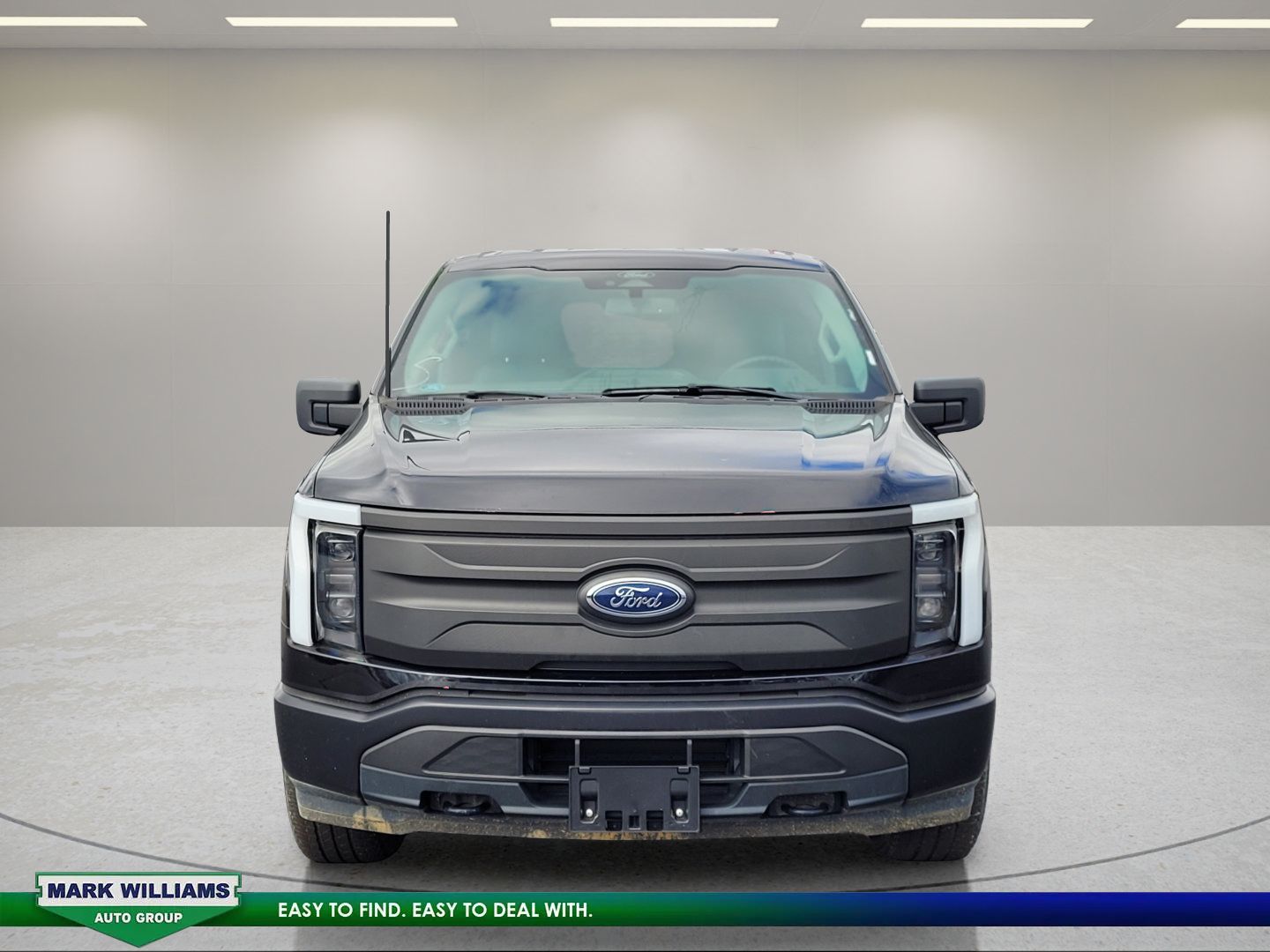 Used 2022 Ford F150 Lightning Pro AWD/4WD image 9