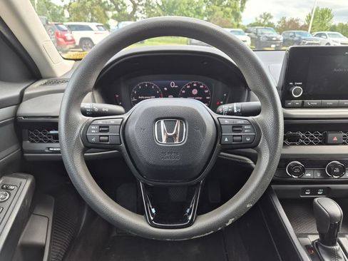 Used 2024 Honda Accord LX image 15
